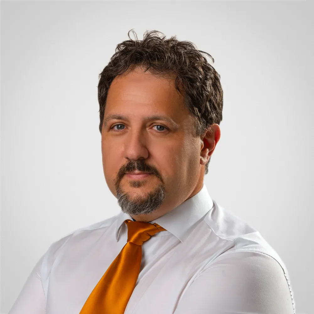 Dr. Vadász Gergely