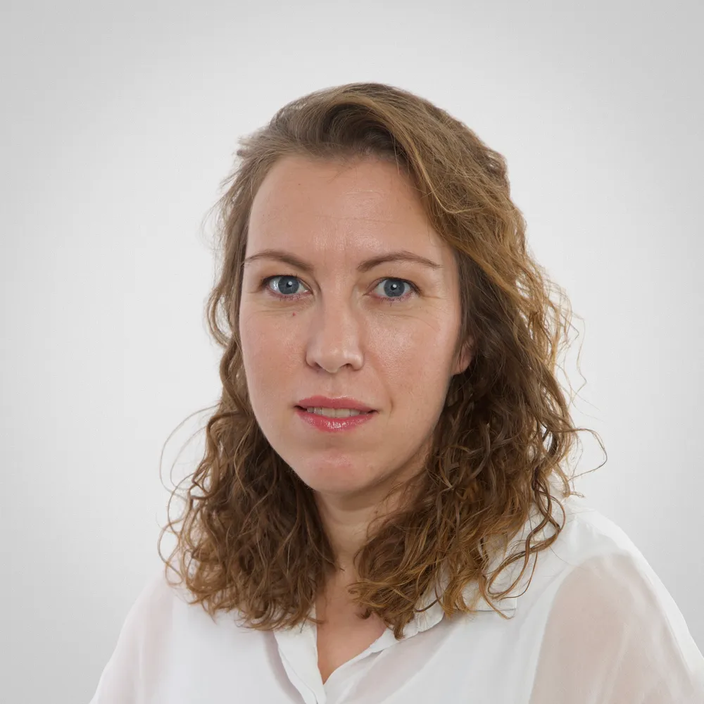 Dr. Lovadi Emese PhD.